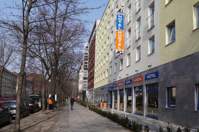 A&o Hauptbahnhof *